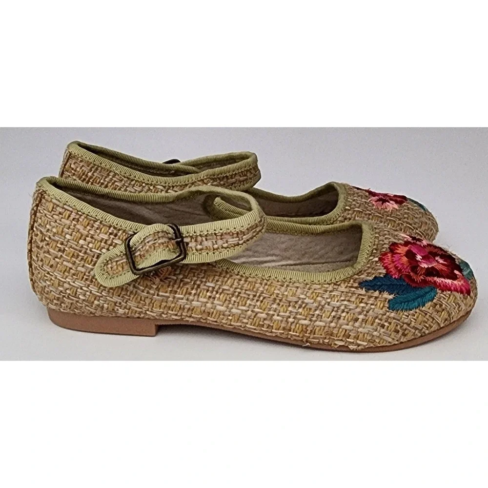 Joyfolie Brielle Mary Jane Kids Size Y1 Tan Floral Embroidered Woven Shoes NEW